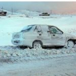 بارش برف سبب بسته شدن گردنه اسدآباد و گردنه تاریکدره به سمت تویسرکان شد