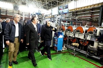بازدید استاندار قزوین از سه طرح بزرگ تولیدی