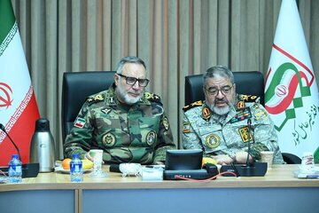 بازدید جانشین قرارگاه خاتمالانبیا از سازمان پدافند غیرعامل/ بررسی دستاوردها در مواجهه با تهدیدات نوین و رویدادهای اخیر از جمله جنگ ۱۲ روزه