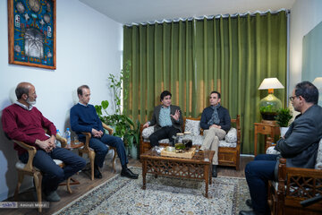 بازگشت به ریشهها؛ بررسی اصالت هنر خوشنویسی ایرانی از صفویه تا امروز/نقد سیاستهای آموزشی انجمن خوشنویسان