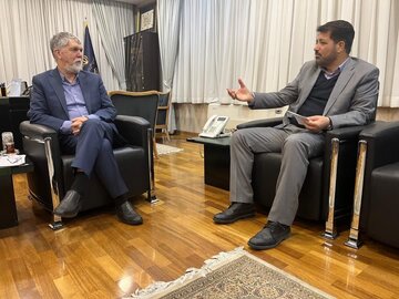 بررسی مشکلات حوزه فرهنگ چهار شهرستان استان چهارمحال و بختیاری در نشست نماینده مردم با وزیر فرهنگ و ارشاد اسلامی