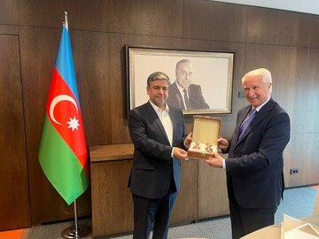 بررسی همکاریهای اقتصادی و تقویت زیرساختهای مشترک در نشست استاندار اردبیل با معاون وزیر اقتصاد جمهوری آذربایجان