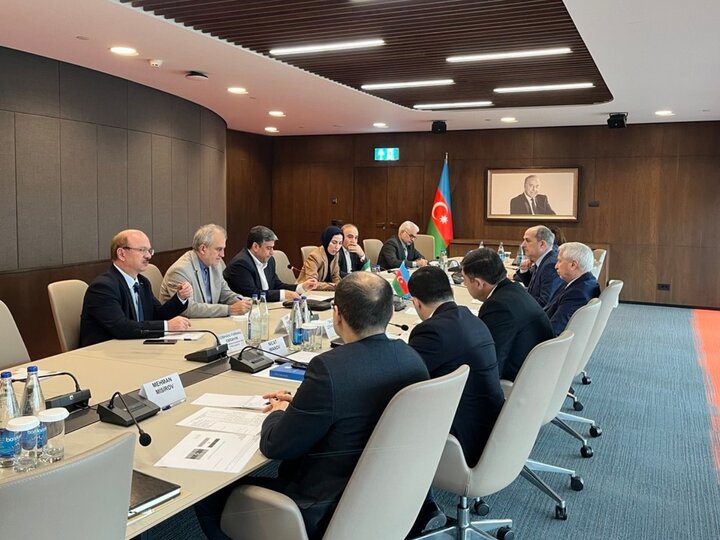 بررسی همکاریهای اقتصادی و تقویت زیرساختهای مشترک در نشست استاندار اردبیل با معاون وزیر اقتصاد جمهوری آذربایجان