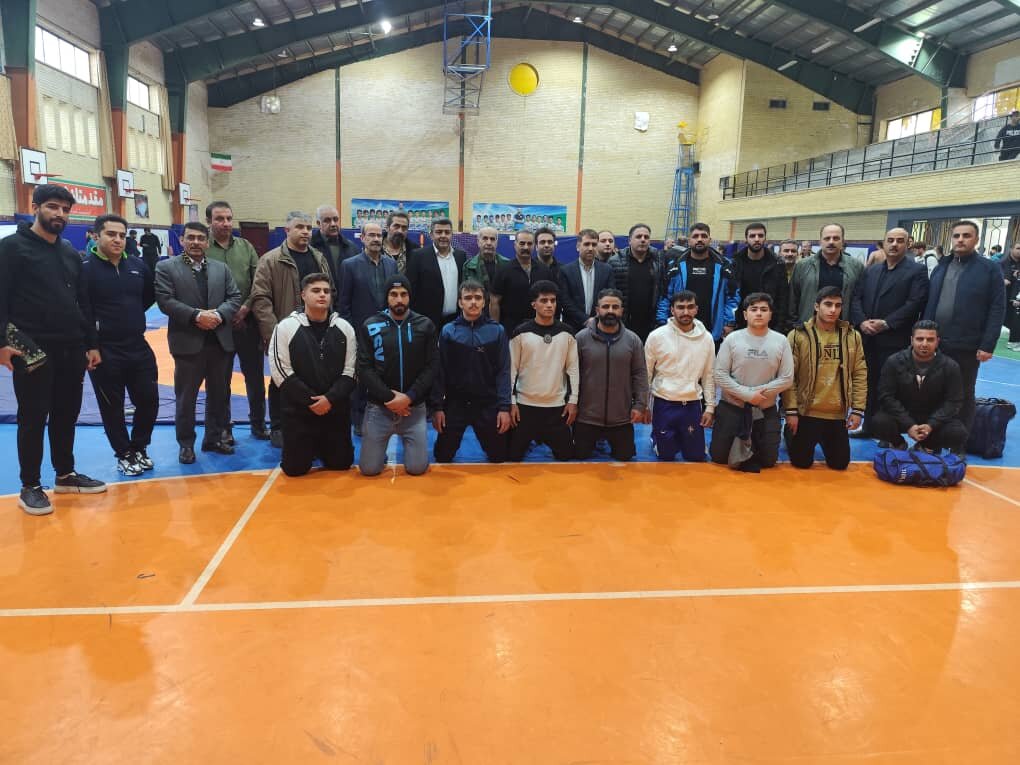 برگزاری مسابقات کشتی پهلوانی انتخابی بزرگسالان استان کردستان در سنندج