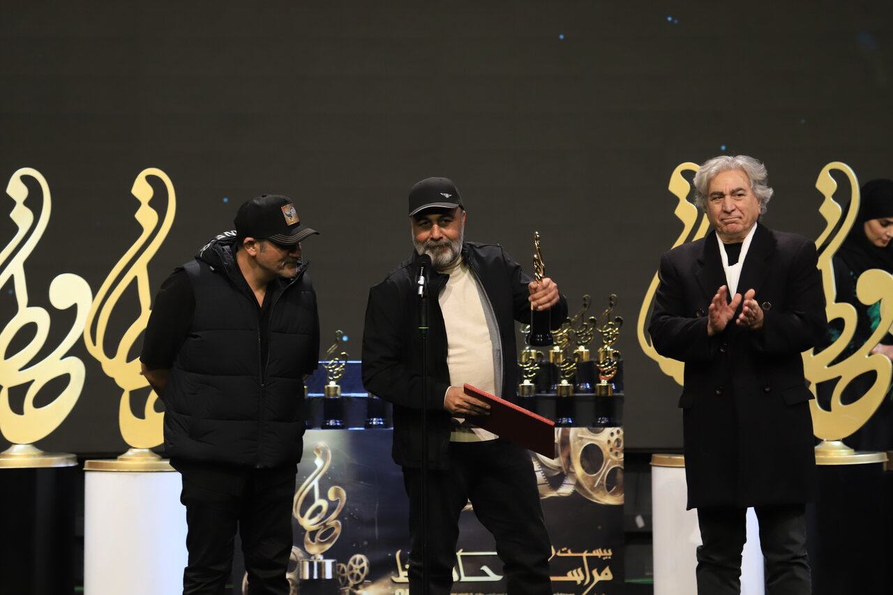 برگزیدگان جشن حافظ اعلام شدند/ پریناز ایزدیار و غزل شاکری بهترین بازیگران زن شدند/ پیرپسر بهترین فیلم سال شد