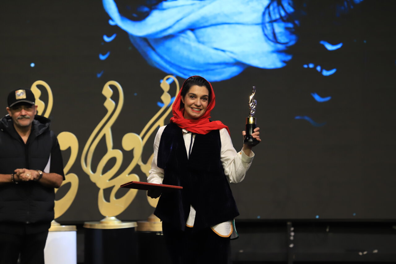 برگزیدگان جشن حافظ اعلام شدند/ پریناز ایزدیار و غزل شاکری بهترین بازیگران زن شدند/ پیرپسر بهترین فیلم سال شد