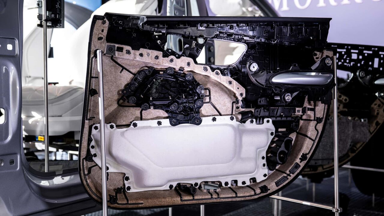 بنز از قطعات بازیافتی استفاده میکند؟ / اقتصاد چرخشی به سبک مرسدس