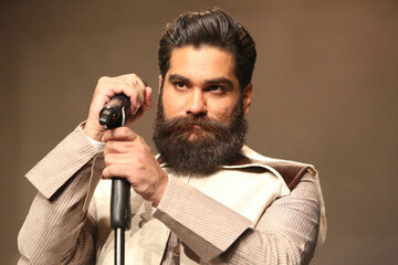 «بهار شیراز» با صدای علی زند وکیلی