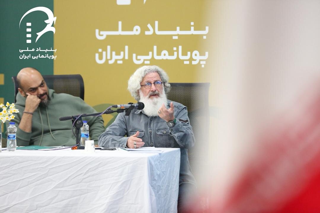 بهرام عظیمی: آنچه یک عمر شنیدهایم و اشتباه بوده این است که ما حکومتی هستیم/ کار کردن با وزرای ارشاد دولتهای گوناگون به معنای نزدیکی به آنها نیست