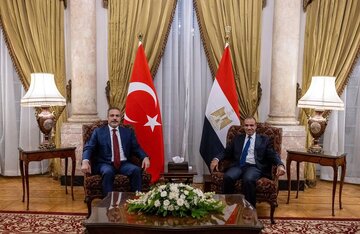 تاکید قاهره و آنکارا بر تثبیت آتشبس و آغاز مرحله دوم توافق غزه