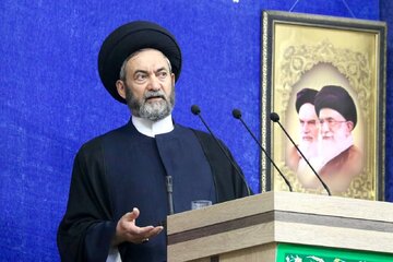 تشکر امام جمعه ارردبیل از وزیر راه/ آرزوی دیرینه مردم استان برآورده میشود