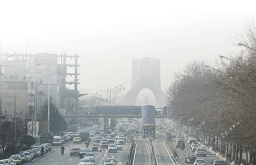 تنفس هوای ناسالم برای گروههای حساس در تهران