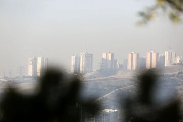 تنفس هوای ناسالم برای گروه‌های حساس در تهران