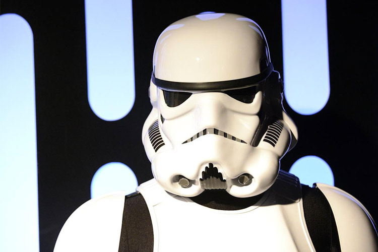 حذف ویدیوهای هوش مصنوعی دیزنی از یوتیوب با دستور گوگل