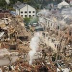 حملات مرگبار به اوکراین؛ زلنسکی: روسیه در یک هفته ۱۳۰۰ پهپاد پرتاب کرد