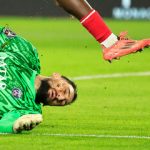 خودکشی سارق ستاره فوتبال در زندان!