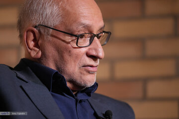 دفاع حسین مرعشی از انتخابات تناسبی و کنایه به برخی نیروهای سیاسی؛ صرفا با استفاده از موقعیت حضور در شورای شهر نمیتوان به کرسیهای بالاتر رسید