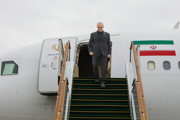 دکتر پزشکیان وارد شهرکرد شد