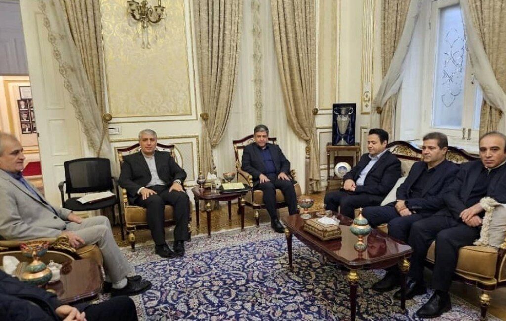 دیدار استاندار اردبیل با سفیر ایران در جمهوری آذربایجان