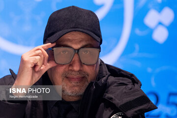 رضا عطاران بستری شد/ قدردانی از مردم برای پیگیری حالش