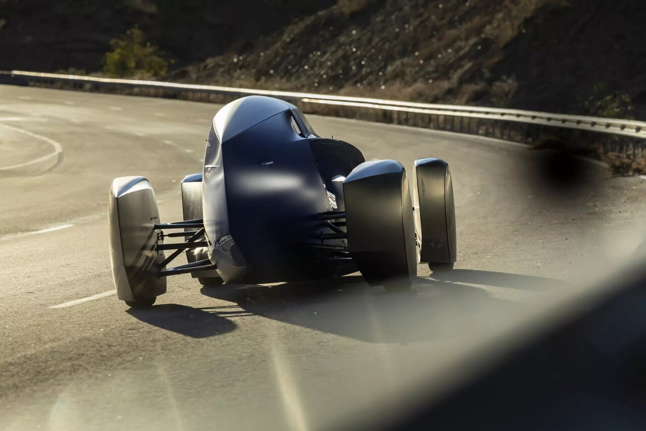 «رنو» بزرگترین مشکل خودروهای برقی را حل کرد