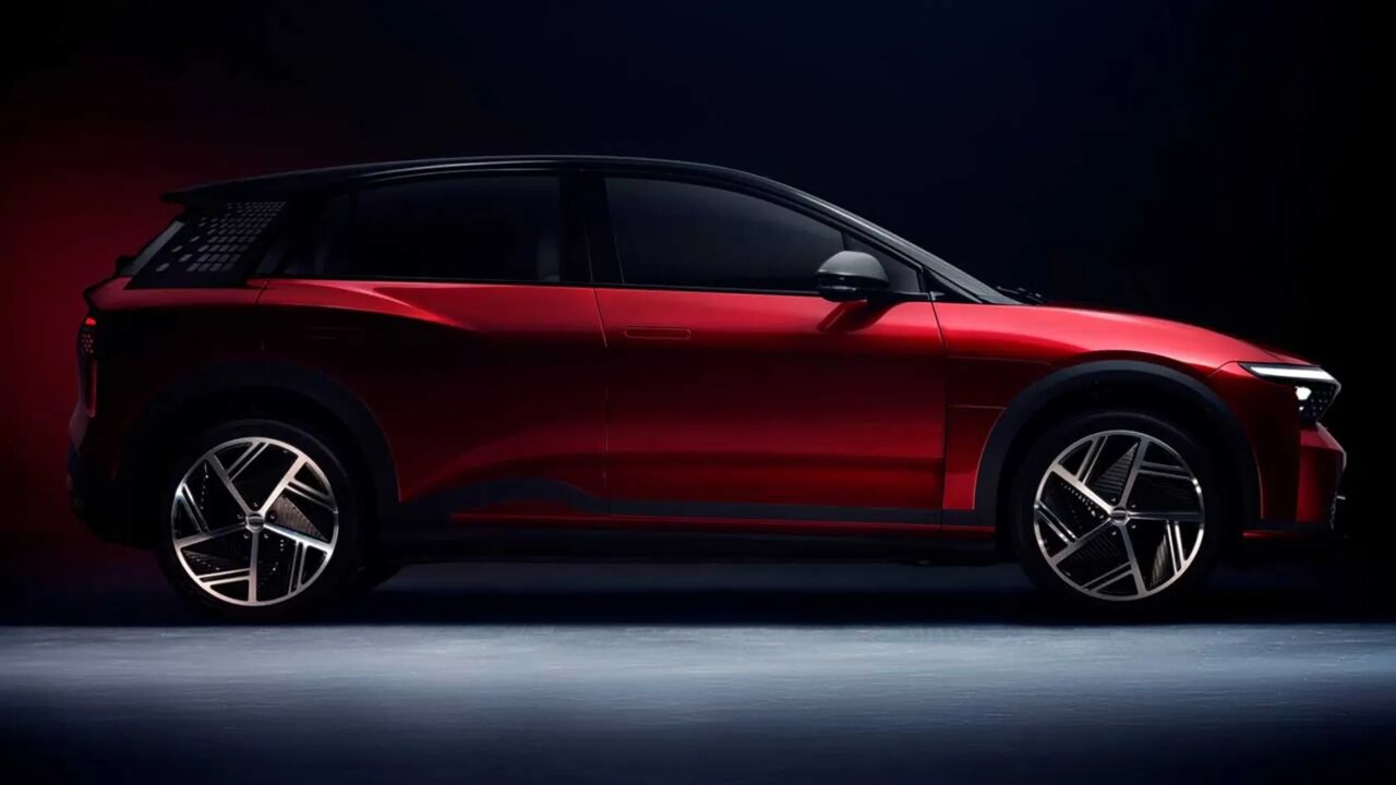 سازنده آیفون خودرو ساخت