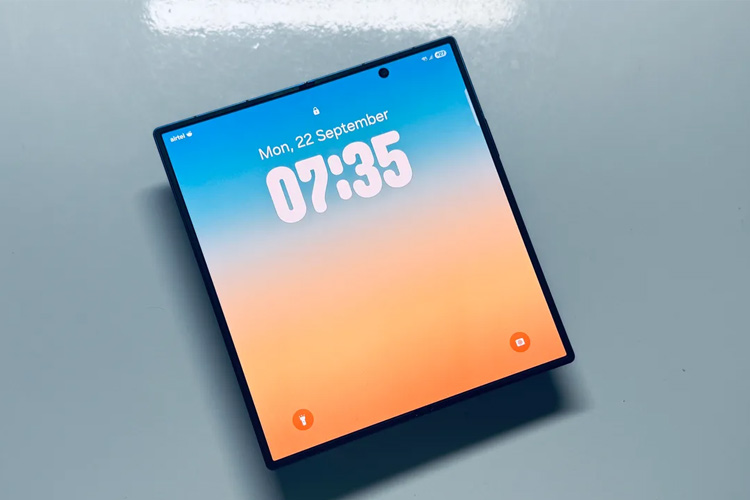 سامسونگ گلکسی Z فولد ۸ را به یک غول عکاسی تبدیل میکند