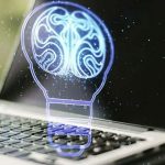 شکاف گسترده استفاده از هوش مصنوعی بین مشاغل دانشمحور و عملیاتی