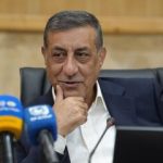 طعنه روزنامه اصولگرا به قائم پناه: می گویید پزشک نباید راننده اسنپ بشود؟ پس چرا می تواند معاون اجرایی رئیس جمهور بشود؟