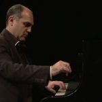 عاشق باران‌های رشت و رِن/ بردیا صدرنوری دو قطعه تازه منتشر کرد