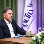 عباس آخوندی: تماشای تلویزیون ایران عین مبارزه با نفس است