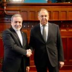 عراقچی با لاوروف دیدار کرد/ وزیرخارجه روسیه: امروز ما یک سندی را امضا میکنیم که برای اولین بار در تاریخ دو کشور است / عکس