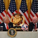 عکس| ورود دونالد ترامپ روی فرش قرمز فیفا