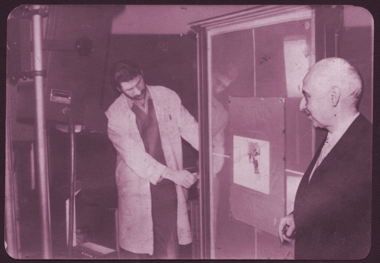 عیادت نماینده رهبری از پیشکسوت «اطلاعات» در آستانه صدسالگی روزنامه