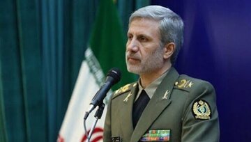 فرمانده کل ارتش ایران یک پیام صادر کرد/ جبهه استکبار قصد ضربه زدن به تمامیت ارضی و استقلال و نظام جمهوری اسلامی را دارد