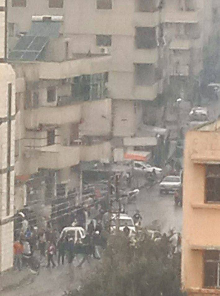 فوری/ اولین تصاویر از انفجار انتحاری در داخل مسجد امام علی (ع) شیعیان حین نماز جمعه