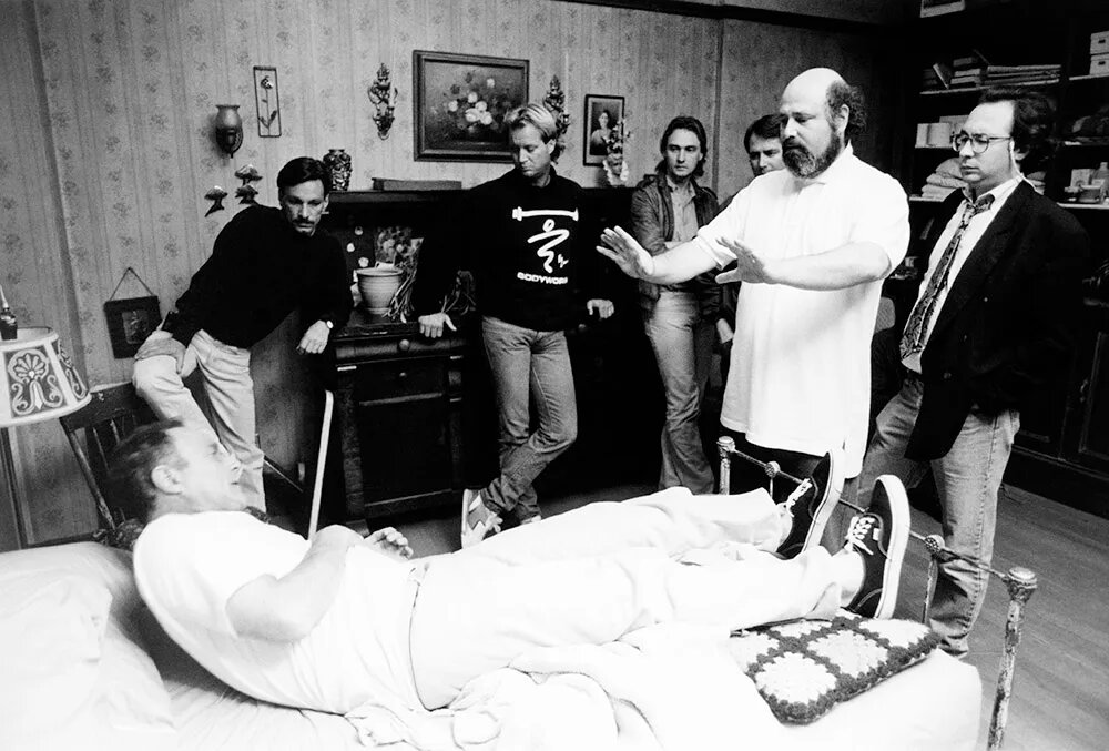 قتل کارگردان و بازیگر مطرح هالیوود و همسرش در منزل/ پسر این زوج مظنون به قتل است