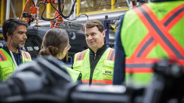 مدیرعامل فورد: شیائومی، اپلِ چین است