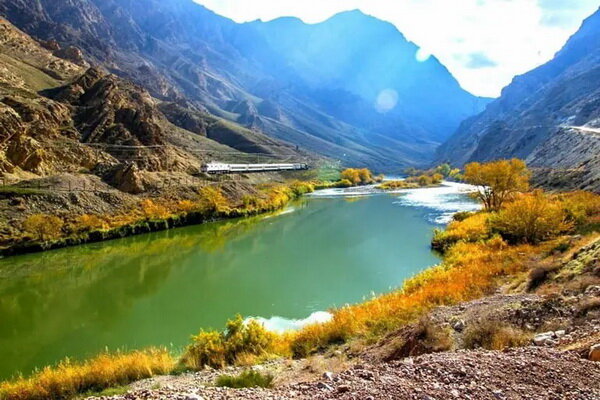 معرفی پتانسیل های گردشگری منطقه آزاد ارس در اکو/ دیپلماسی گردشگری راهگشای گفتوگوی ملتهاست