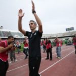 مغز متفکر وسط زمین، روی نیمکت مس