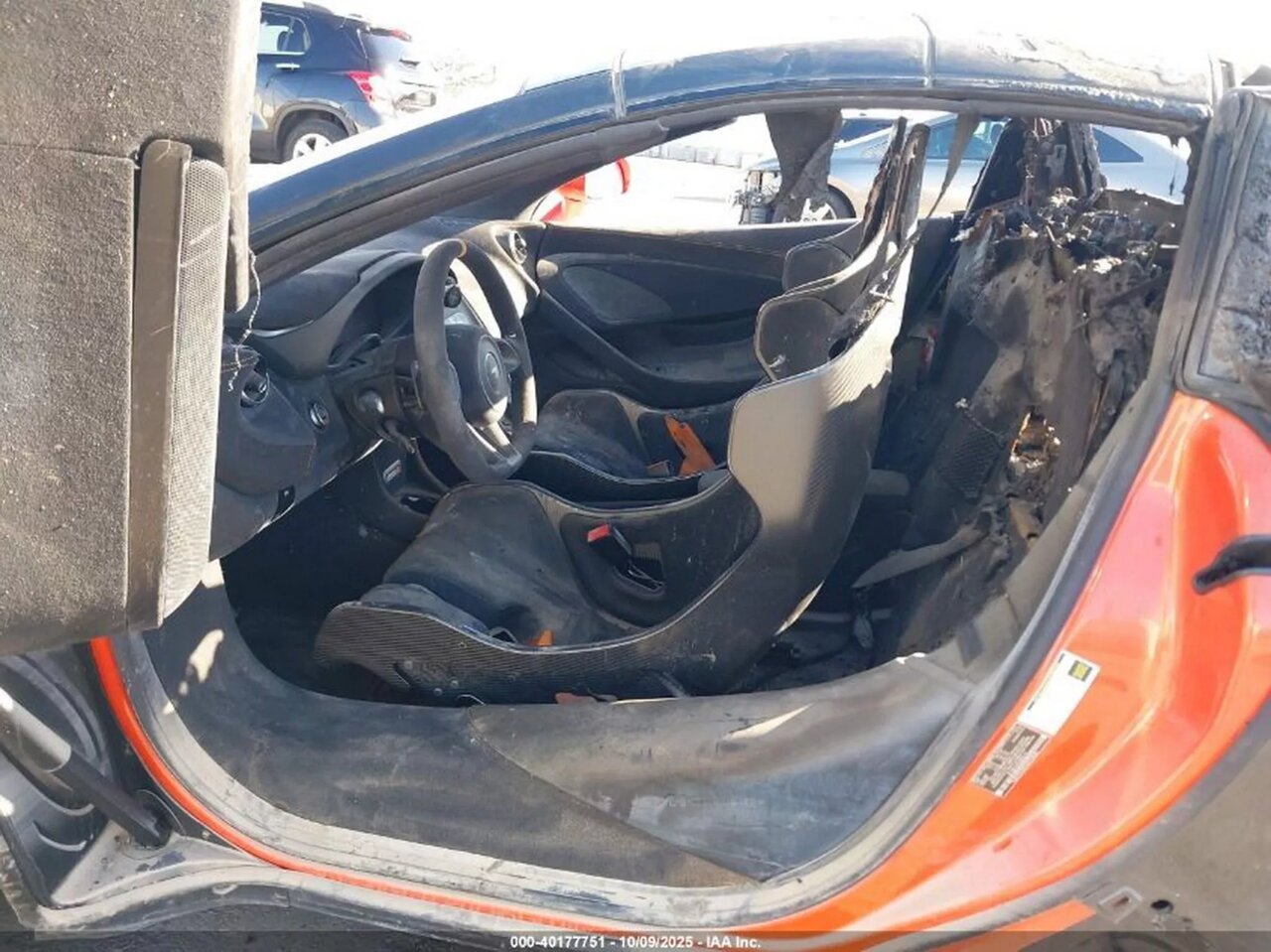 مکلارن فروخته میشود، ولی نصف آن!