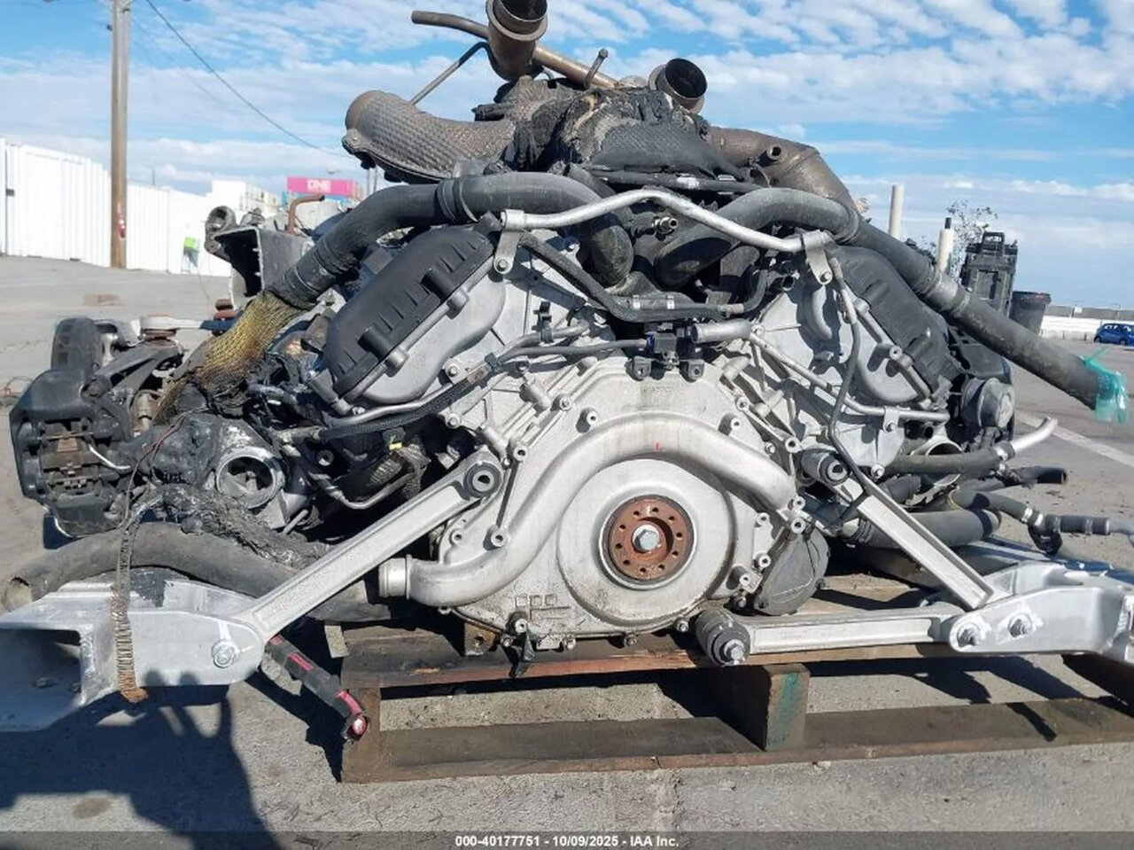 مکلارن فروخته میشود، ولی نصف آن!