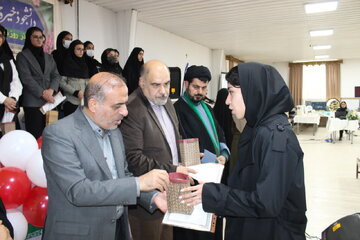 نشست تخصصی فصلی بسیج اساتید استان سمنان با محور جهاد علمی و تبیین برگزار شد