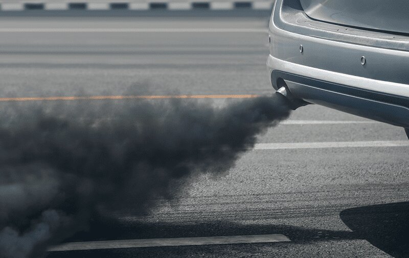 نقدی بر سیاست جدید سوختی؛ معیار باید آلایندگی باشد نه سال ساخت خودرو/ بنزین گران برای خودروهای پاک، ارزان برای آلاینده‌ها!