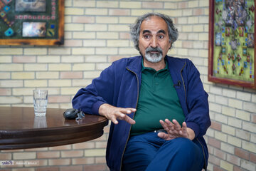 هشدار به حاکمیت درباره بیمهری به طبقه متوسط/ آزاد ارمکی: اگر همین فردا انتخابات برگزار شود طبقه متوسط پشت پزشکیان نمیایستد