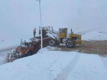 هشدار قرمز هواشناسی در فارس؛ راهداری در آمادهباش