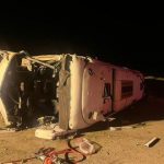 واژگونی مرگبار اتوبوس در محور نطنز/ آمار جان باختگان