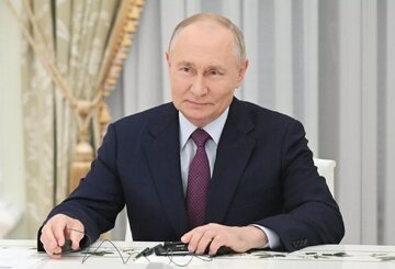 چرا پوتین پس از موضعگیری علیه برنامه هستهای ایران در ۲۰۰۸، اکنون در شورای امنیت سازمان ملل از حق ایران دفاع میکند؟