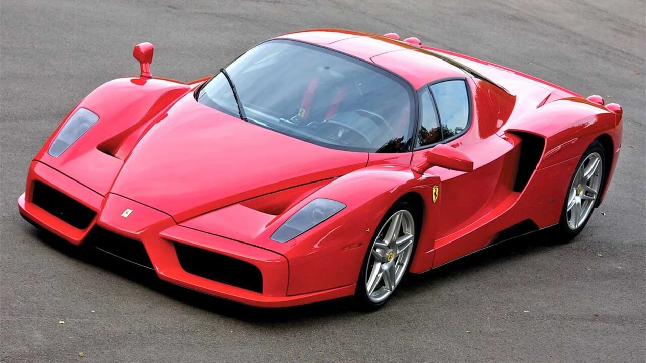 گرانترین تعویض روغن خودروها / هزینه ۳ میلیاردی برای بوگاتی!