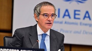 گروسی: بازرسان آژانس در ایران حضور دائمی ندارند